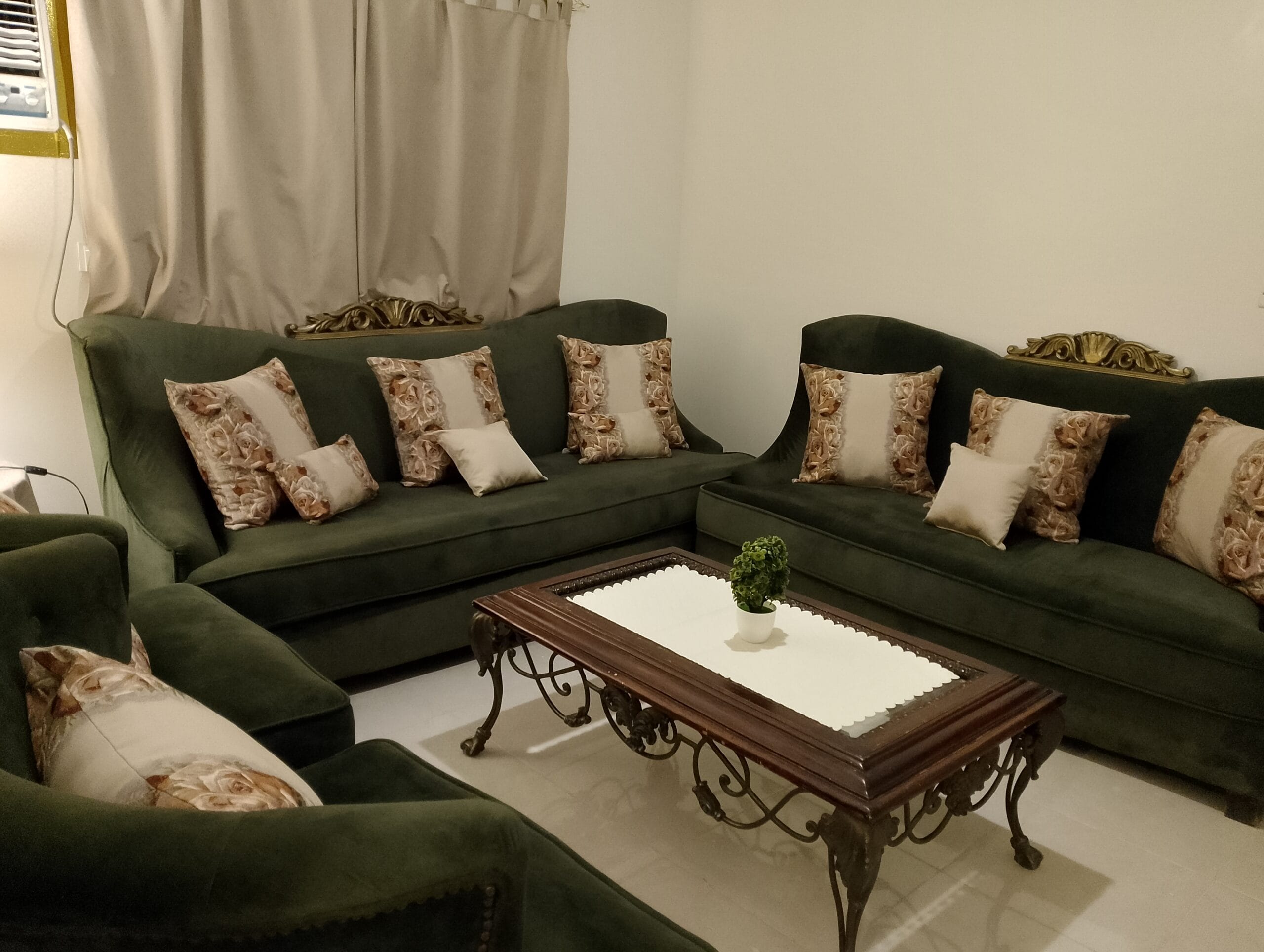 شقة مفروشة للايجار الشهري والسنوي في الحمدانية بشمال جدة