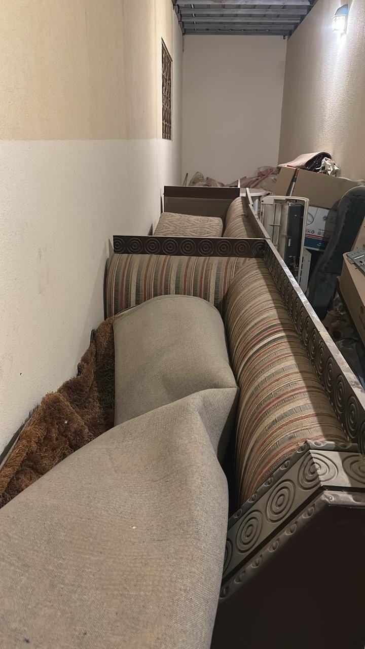 توصيل مشاوير ونظافة الاثاث القديم بالرياض حي العقيق العارضة الياسمين 0531245809