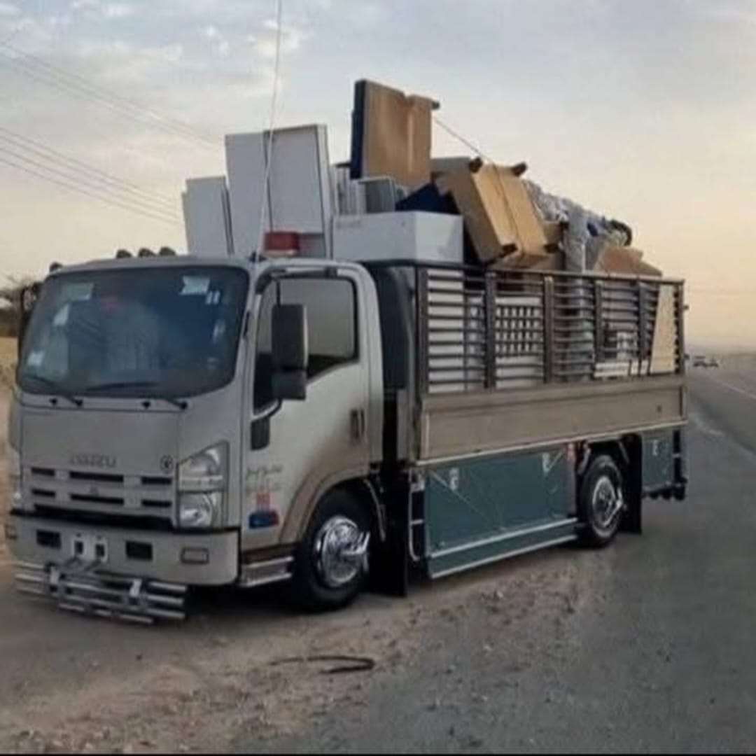 دينا طش الاثاث القديم بالرياض 0َ553247434 حي النرجس بالرياض