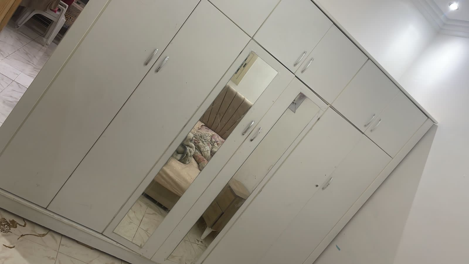 شراء اثاث مستعمل حي الملقا 0559803796