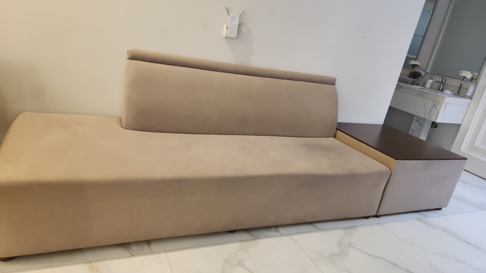 دينا نقل عفش بالرياض حي الشهداء 0َ566892517