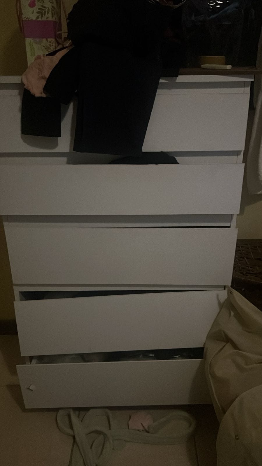 توصيل أغراض إلى الجمعيات الخيرية بالرياض 0َ566892517