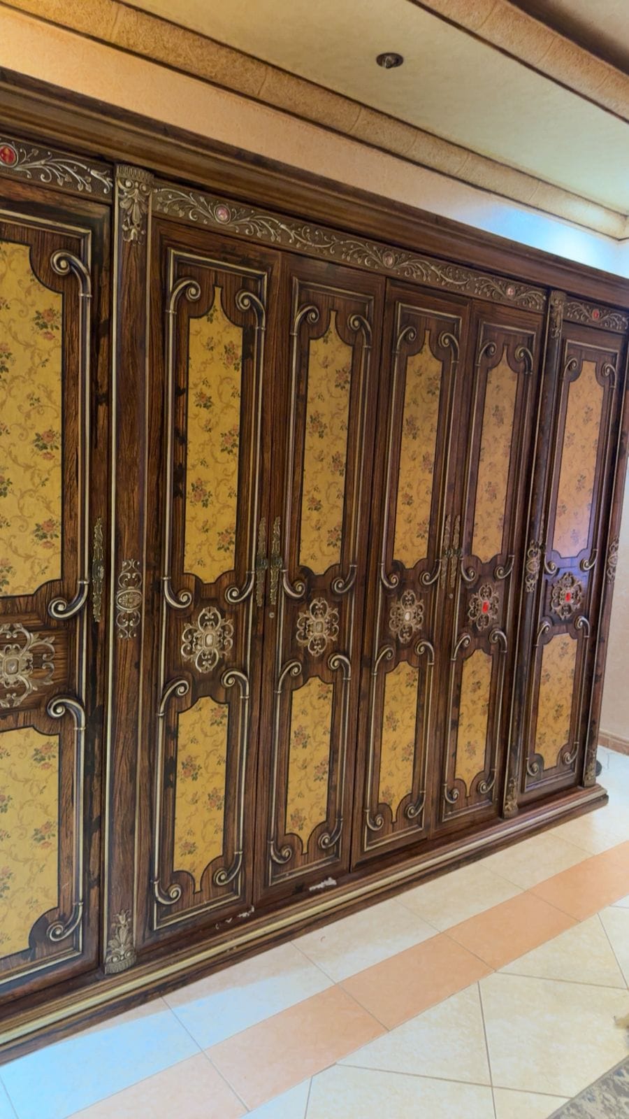 توصيل اثاث الى جمعية خيرية 0502763407