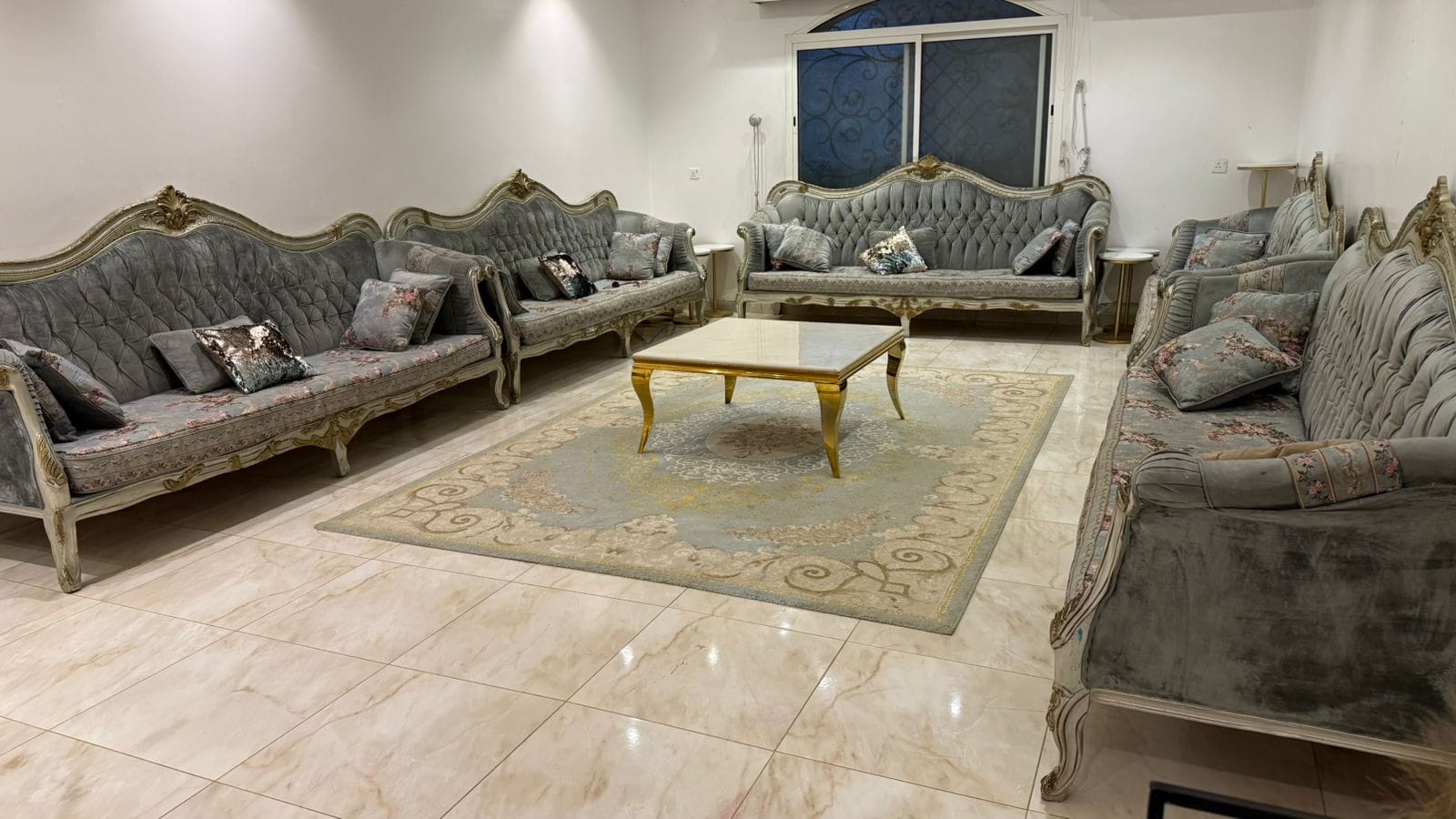 توصيل اثاث الى جمعية خيرية 0502763407