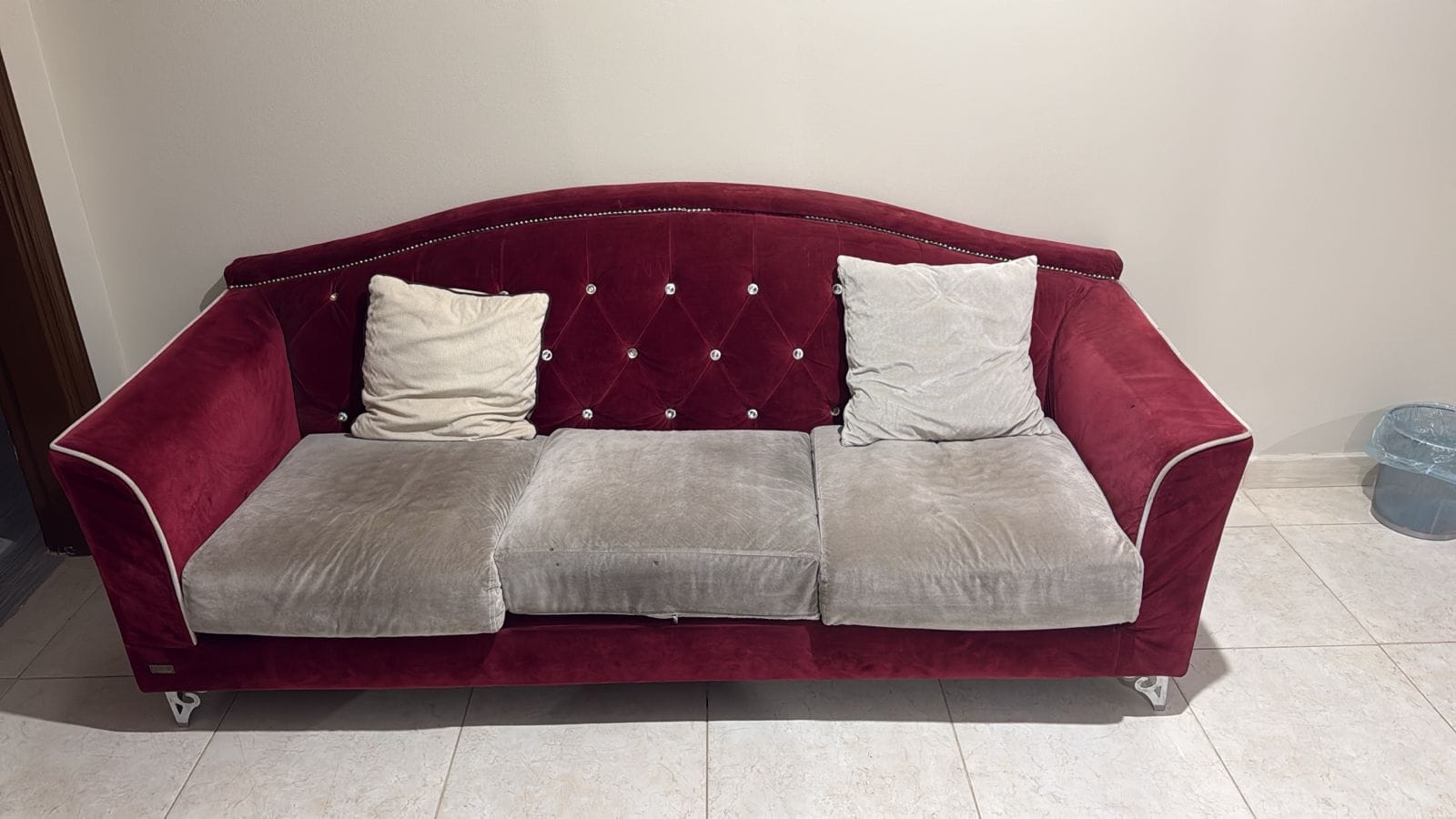 توصيل اثاث الى جمعية خيرية 0502763407