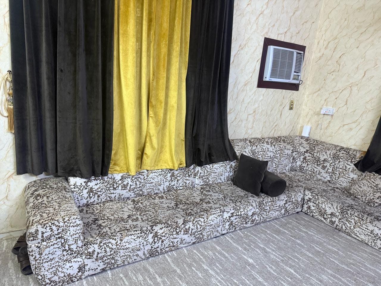 دينا طش الاثاث المستعمل بالرياض 0537422374 التالف