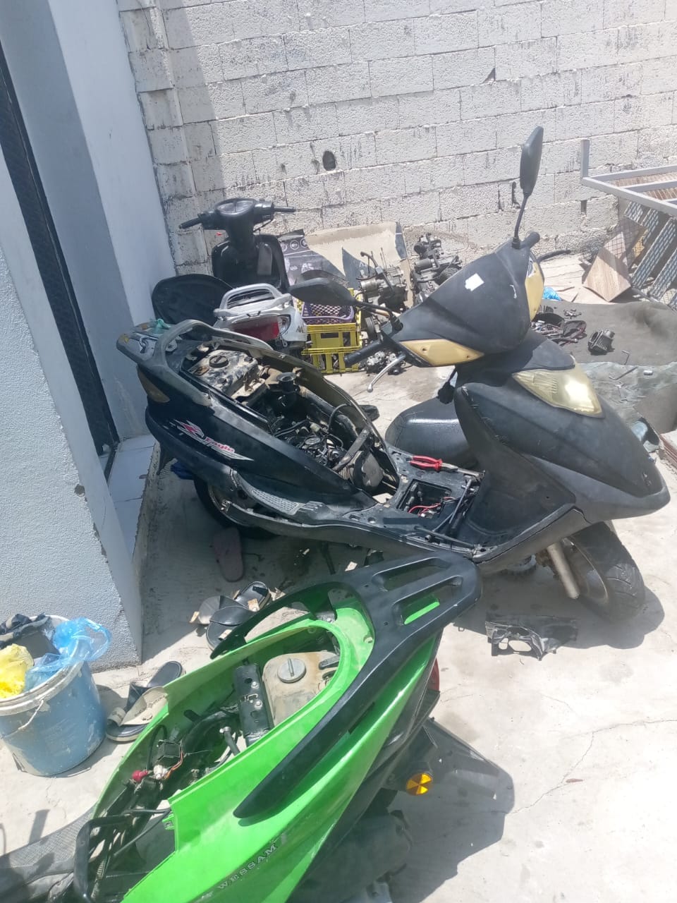 دينا طش الاثاث المستعمل بالرياض 0537422374 التالف