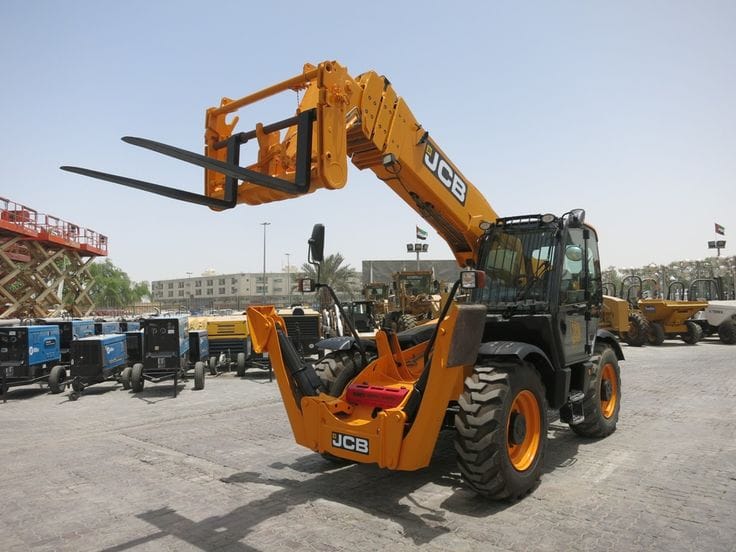 جي سي بي تليهندر للإيجار في الرياض الدمام – JCB Telehender for rent in Riyadh, Dammam