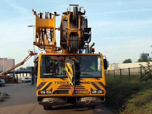 كرينات موبايل للأيجار في الدمام والرياض والجبيل والقطيف