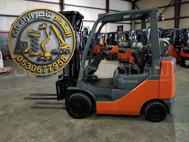 تأجير رافعات شوكية (فوركلفت) في الدمام – جميع الأوزان من 1 طن – 16 طن
