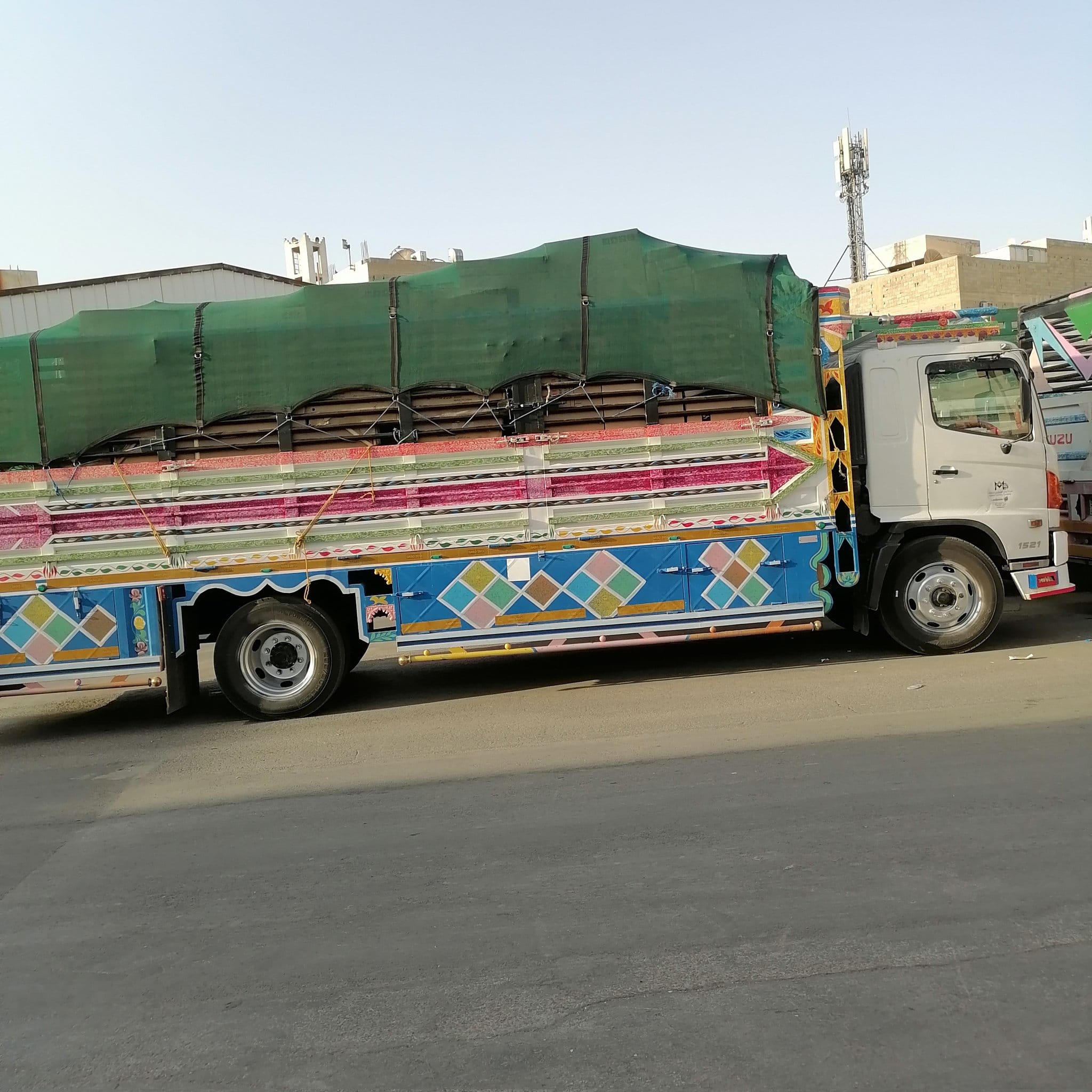 لوري نقل خارج الرياض 0537422374 مكة جدة