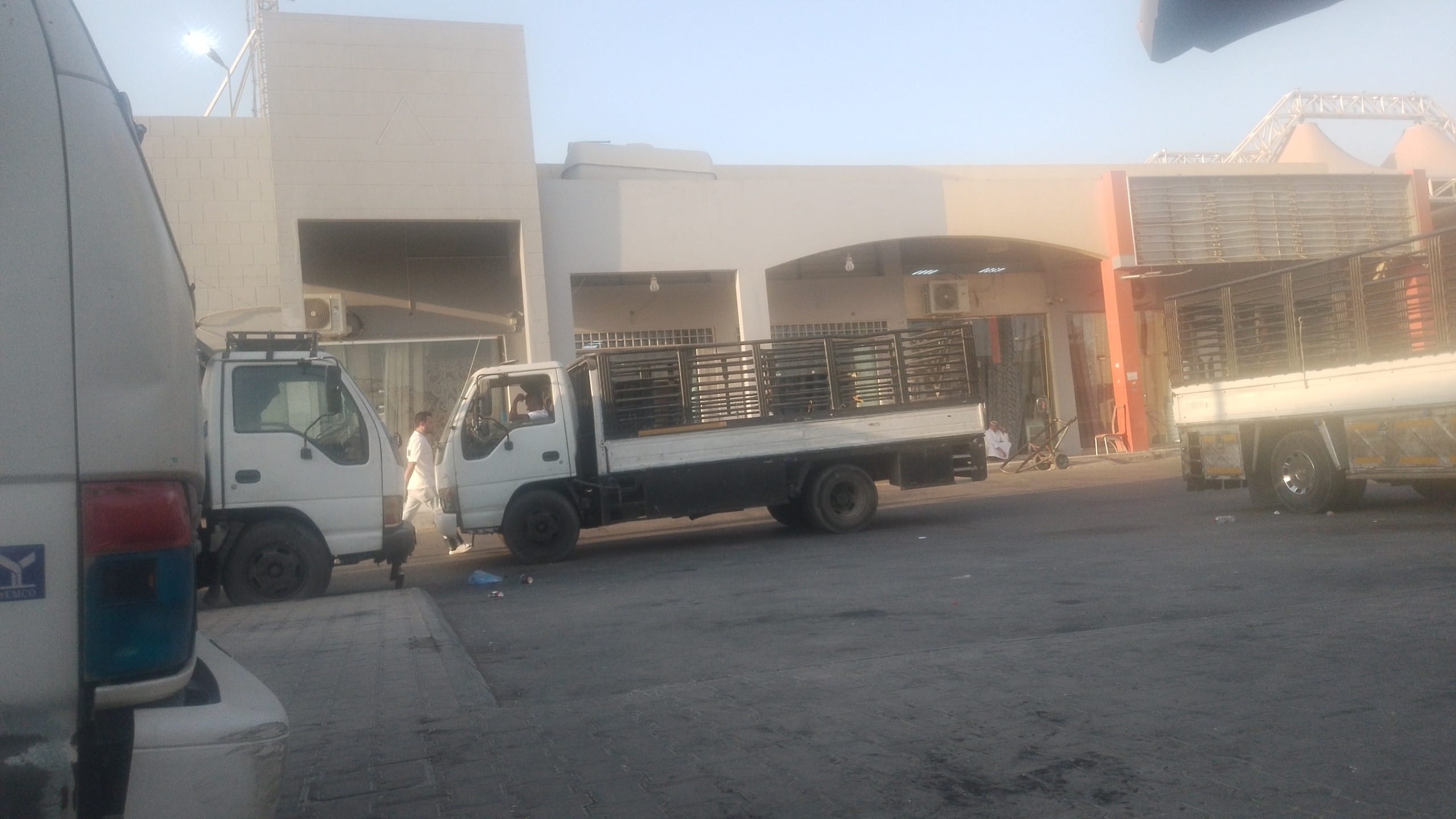 رمي اثاث تالف خربانه بالرياض 0537422374