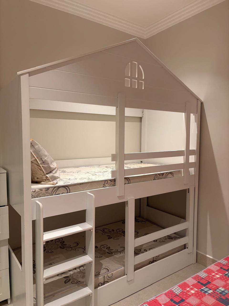 دينا طش الأثاث القديم بالرياض 0507019022 بحي اشبيليه باالرياض