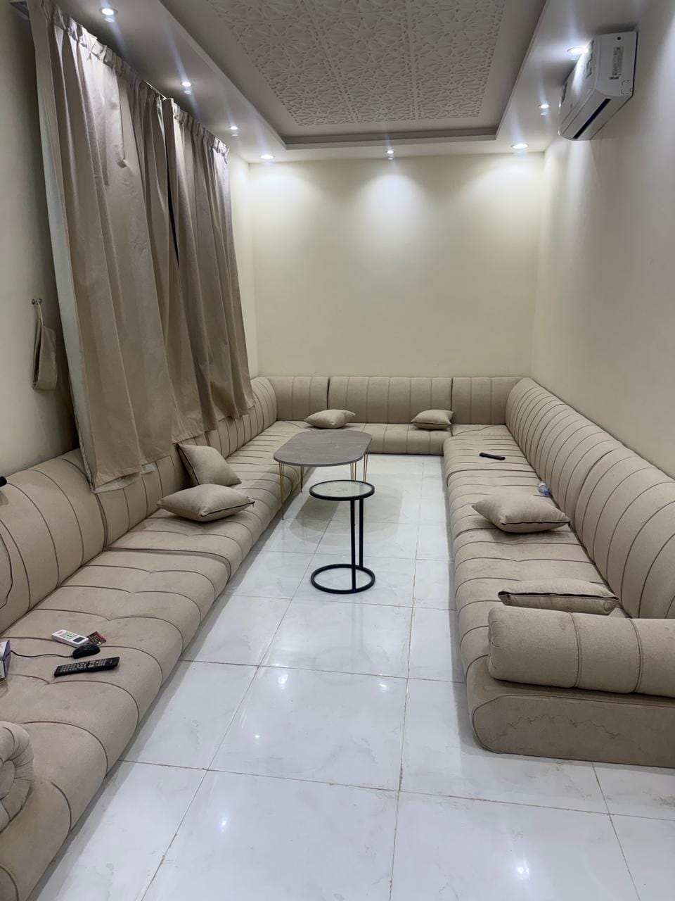 طش اثاث قديم بحي الياسمين 0551977610