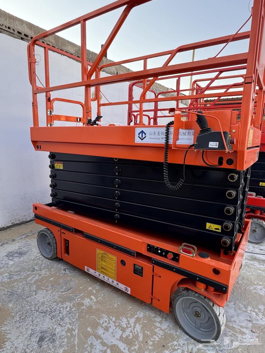 سيزر لفت للايجار في جدة * Pom poms for rent in Dammam, Riyadh, Jeddah Man turned for rent