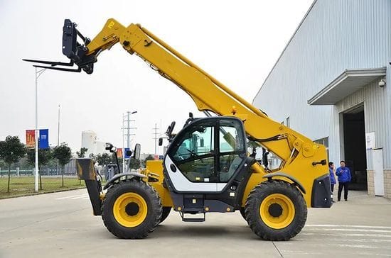أيجار تليهندرات JCB في الدمام والرياض وجدة