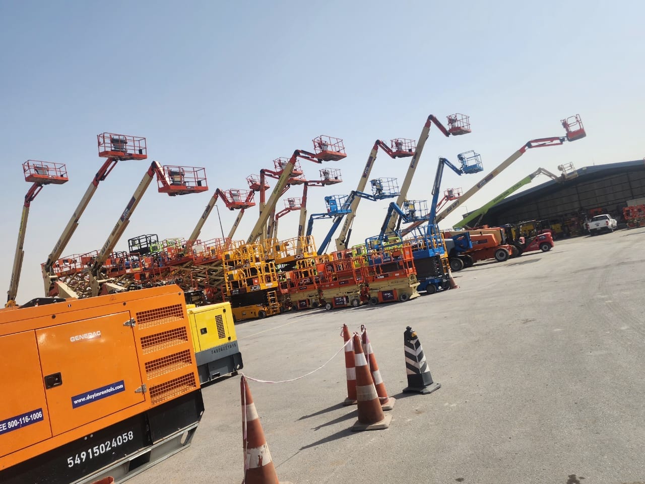 Man lift * Boom lift for rent in Dammam * Jubail * Qatif * Jeddah