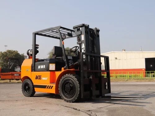 فوركلفت للأيجار 0530677958 – الدمام