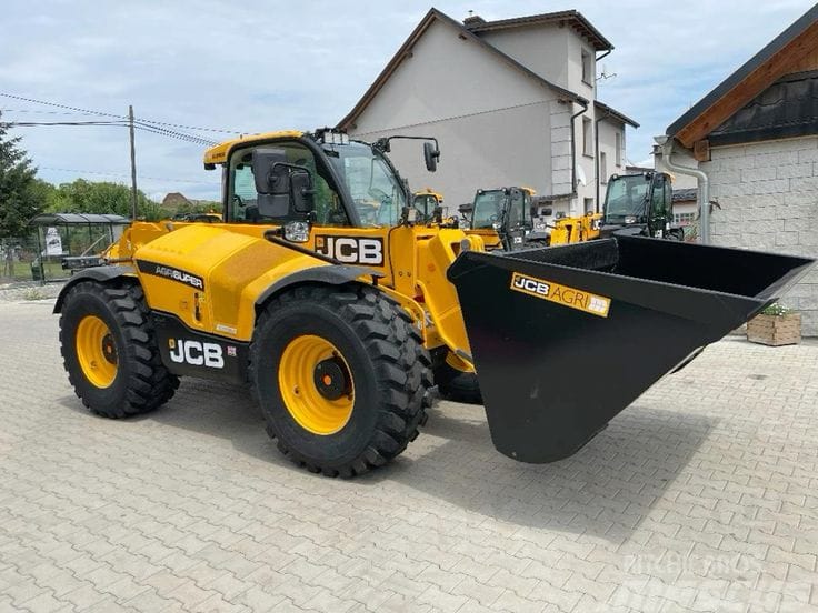 تليهندرات JCB للإيجار — الدمام والرياض — جاهزة للعمل الآن