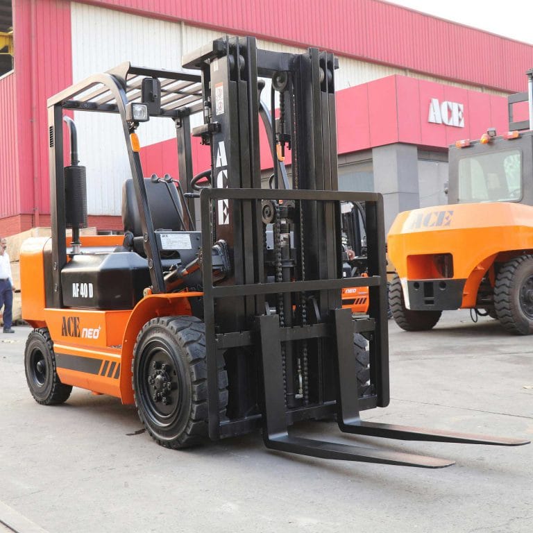 فوركلفت للأيجار 0530677958 – الدمام