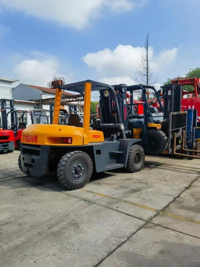 فوركلفت للإيجار في الرياض * الدمام * جدة * تاجير رافعات شوكية بالدمام