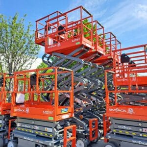 تأجير ( رافعات مقصية ) سيزر لفت للإيجار في الجبيل الدمام جدة | يومي اسبوعي شهري