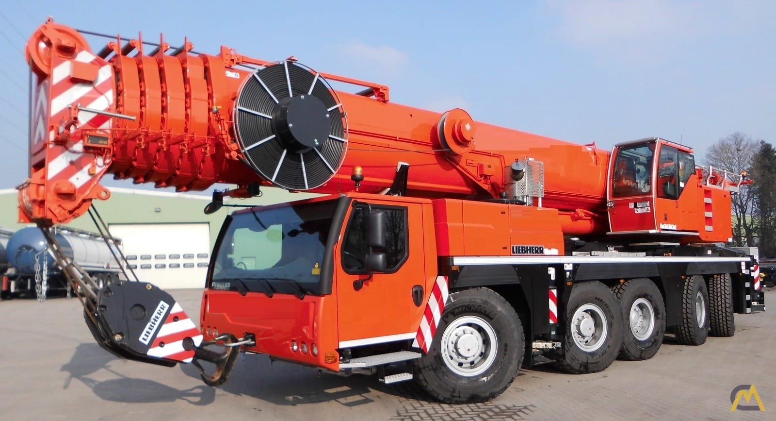 كرينات للايجار في جدة | بوم تراك للايجار في جدة | مكة المكرمة