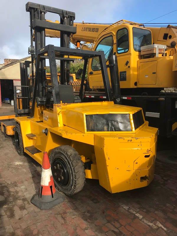 فوركلفت للأيجار في الدمام رافعة شوكية للإيجار الدمام