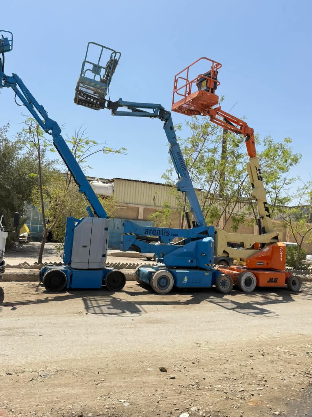 Man lift rental Jeddah – Mecca, Medina, Saudi Arabia Boomlift