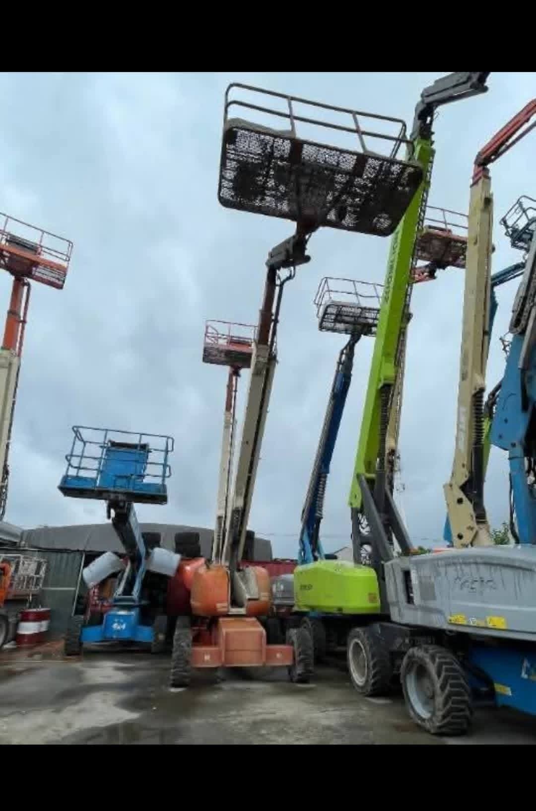 Electric & Diesel | Manlift rental Dammam Riyadh Jeddah, Mecca, Jubail, Khobar