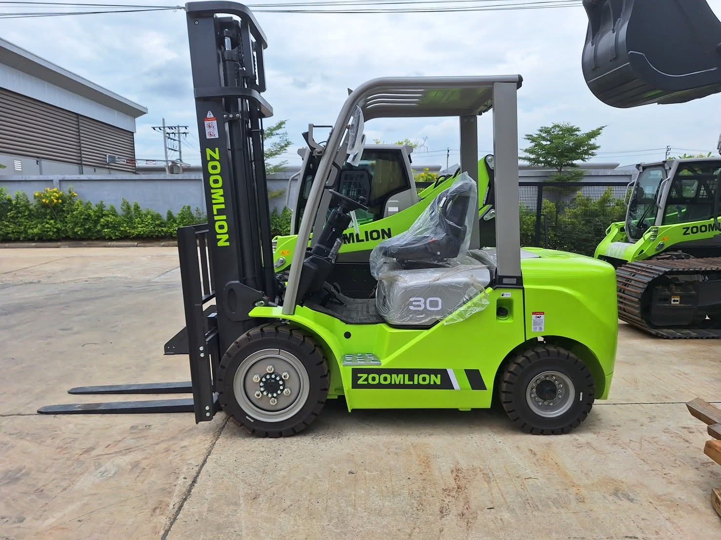 تأجير رافعة شوكية 1.5طن بالدمام – 2.5طن بالدمام بجدة – 3طن بجدة بالدمام