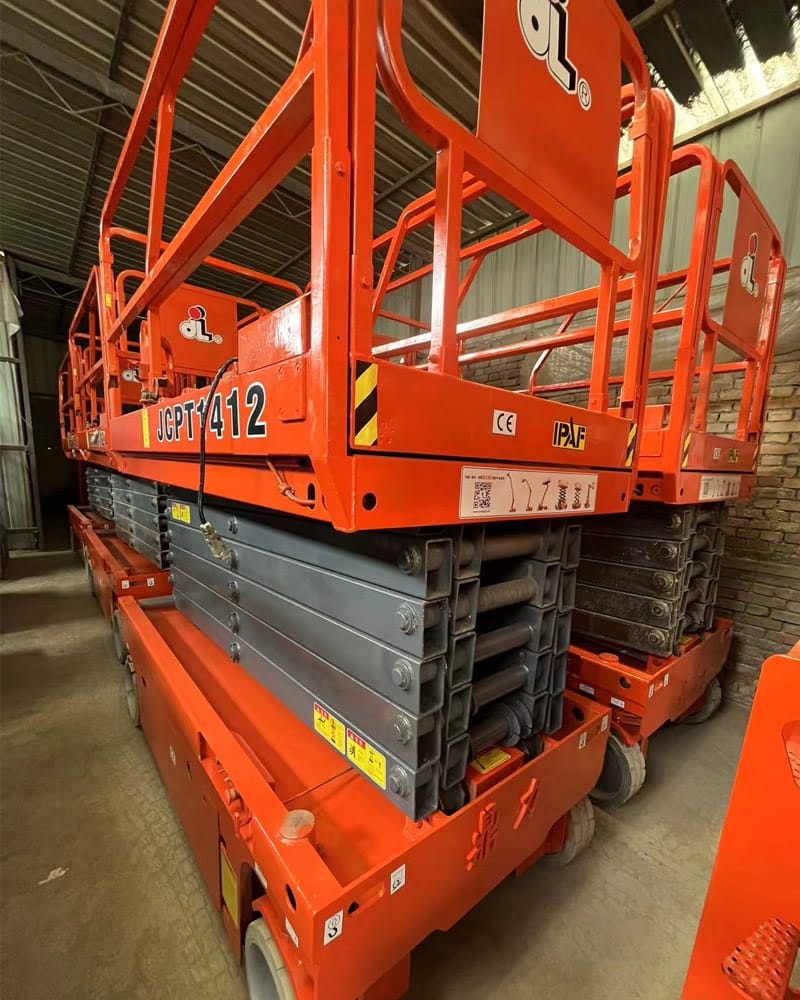 سيزر لفت للإيجار في الدمام / منصات رفع سقايل