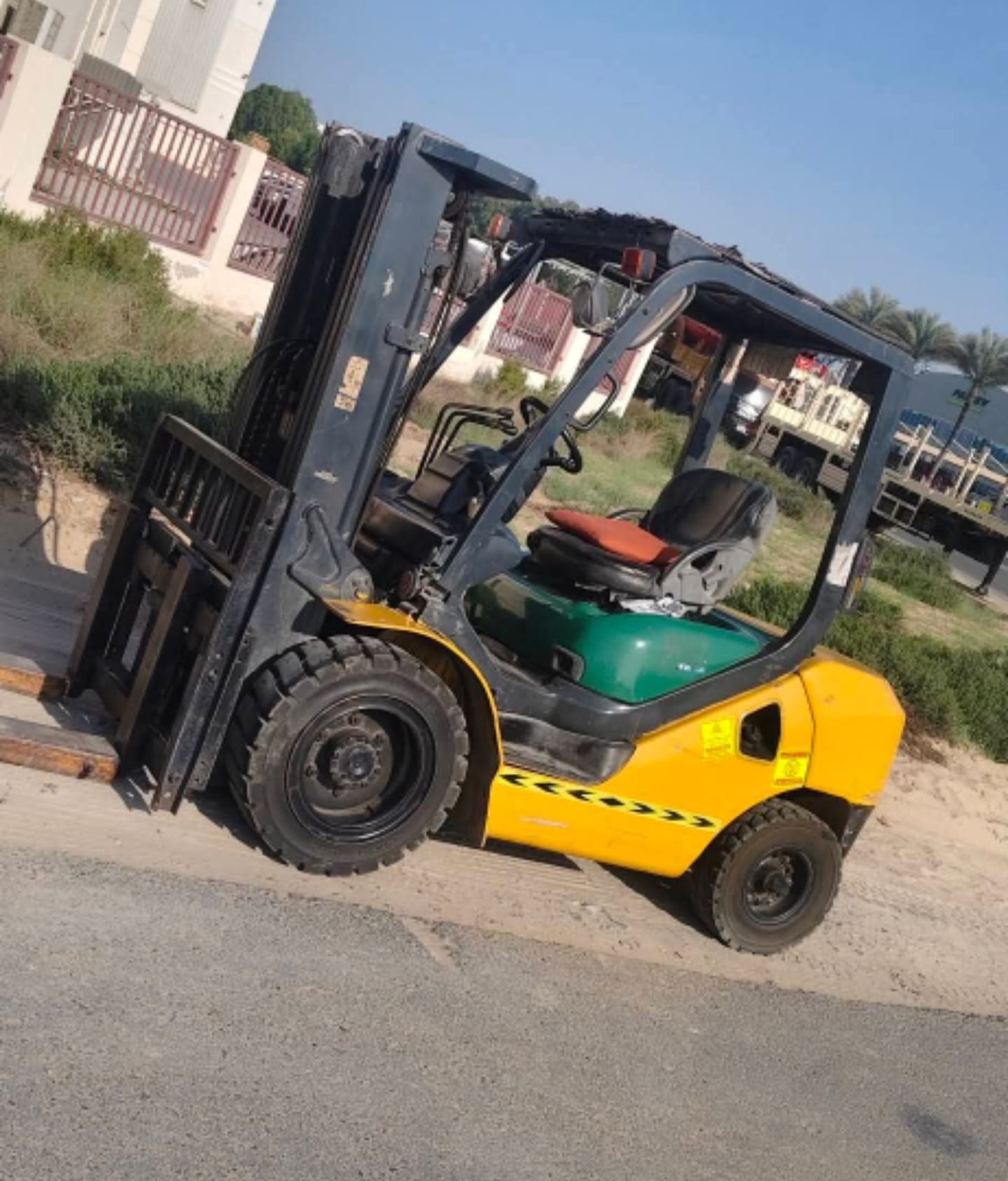 أقوى عروض تأجير الرافعات الشوكية (فوركلفت) في جدة | مكة المكرمة | الرياض** 📍