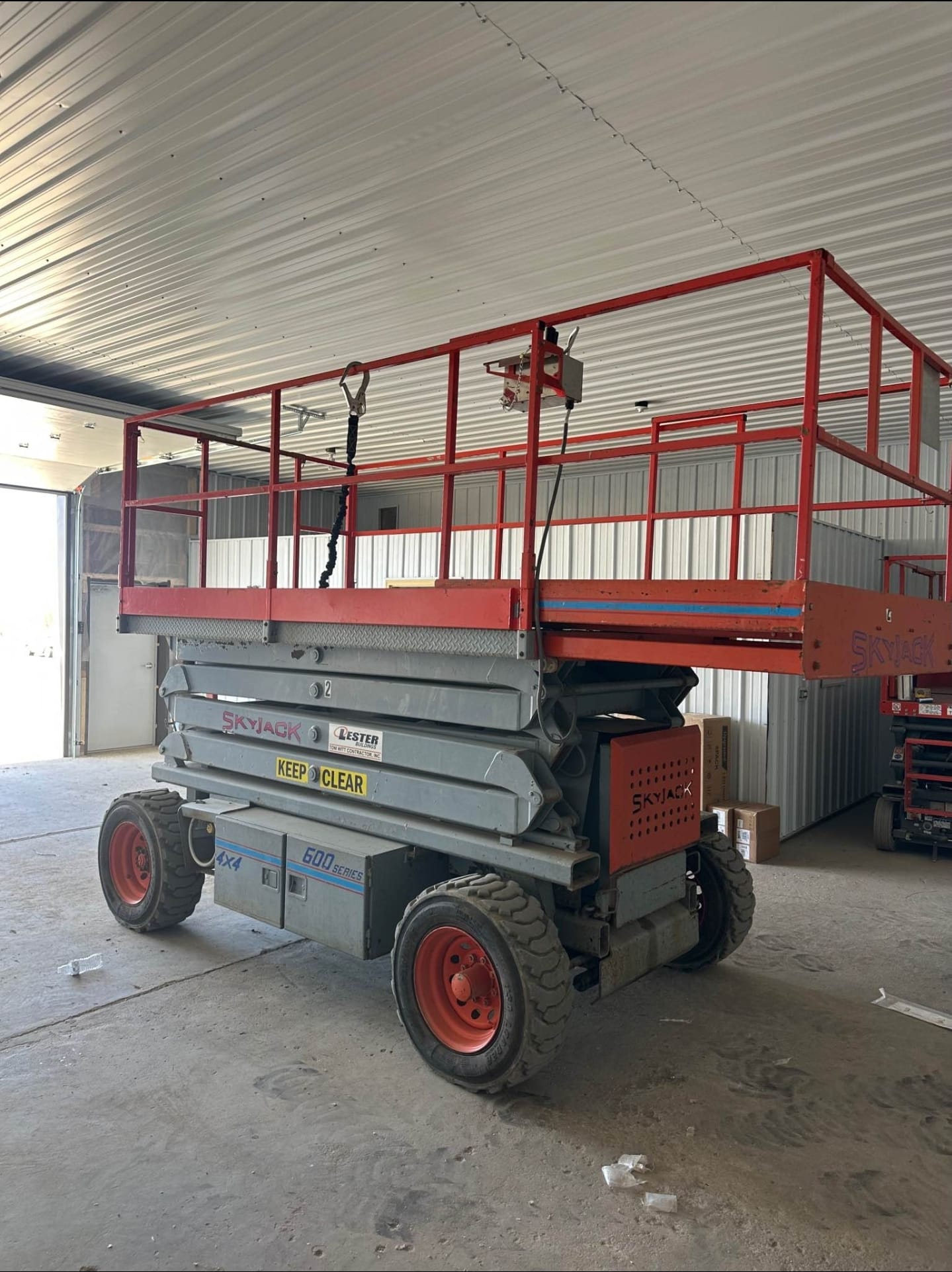 سيزر لفت للإيجار (8م-16م) 🏗️ الدمام | الخبر | الجبيل | القطيف ⭐