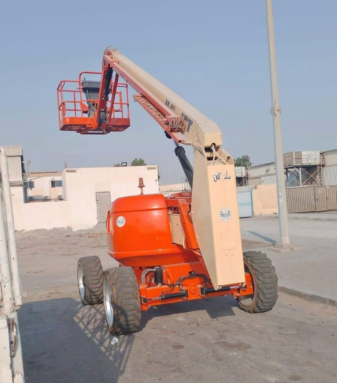 Articulating Boom Lift Saudi Arabia | Man Lift Rental Riyadh Jeddah Dammam KSA