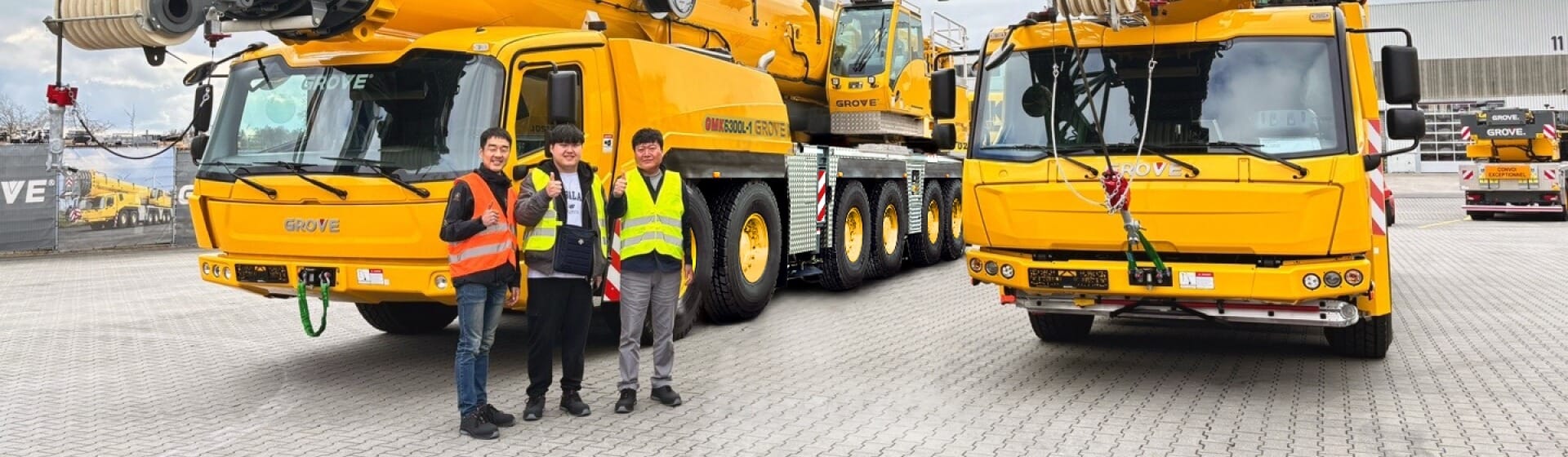 Mobile Crane Rental Al Khobar Dammam Riyadh Diriyah | Cranes for rent in Saudi Arabia KSA