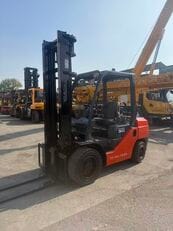 material-handling-equipment-diesel-forklift-Toyota-FD30-3T-8FD-Shanghai-Used-Forklift-Hot-Sale-1771923562671802870_common-26022410582476576300