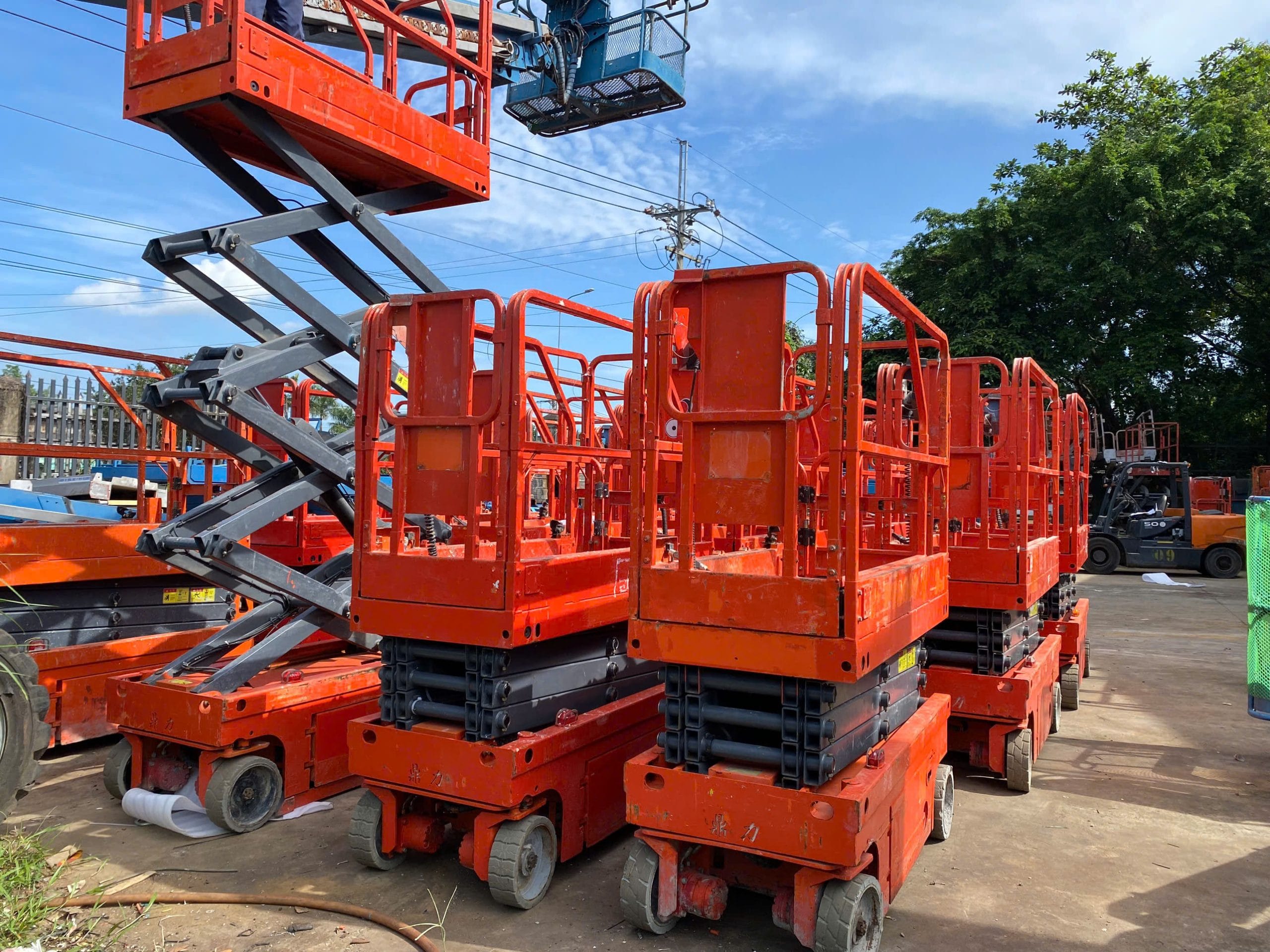 سيزر لفت للإيجار في جدة | مكة | الجبيل القطيف | سيزرلفت للايجار في مكة جدة