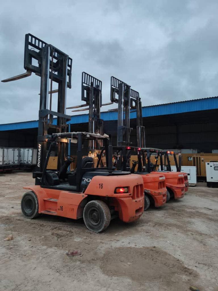 فوركلفت للإيجار في الدمام Forklift For Rental In Dammam