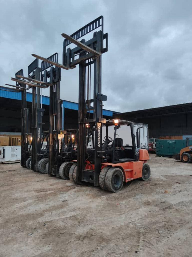 فوركلفت للإيجار في الدمام Forklift For Rental In Dammam