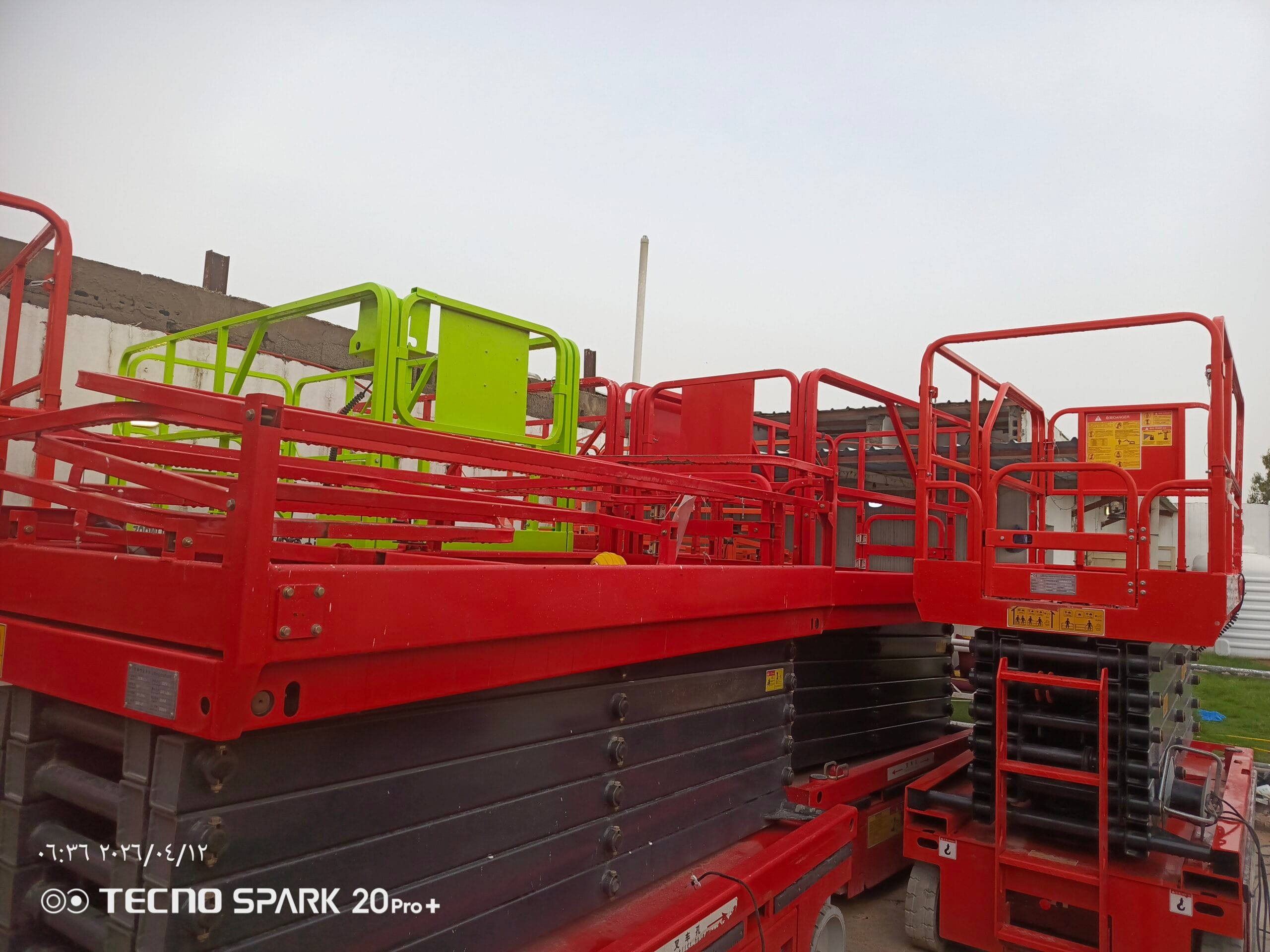 سيزرلفت مقصيه للايجار Sicoors lifts for rental in Dammam