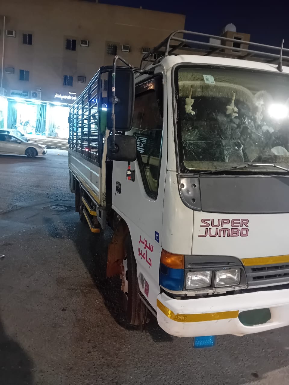 دينا طش اثاث قديم بالرياض 0َ566892517