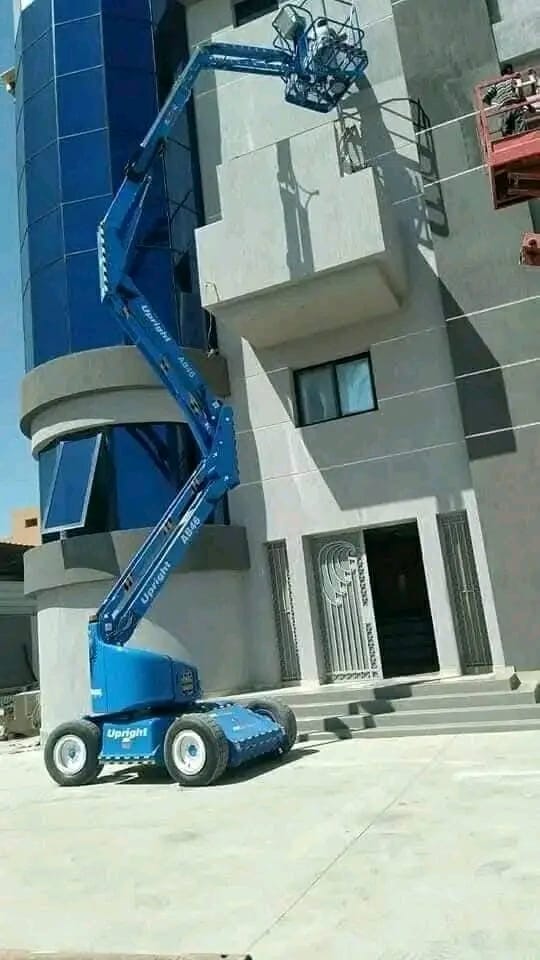 سيزرلفت كهربائي للإيجار مان لفت مقصية للإيجار في الدمام