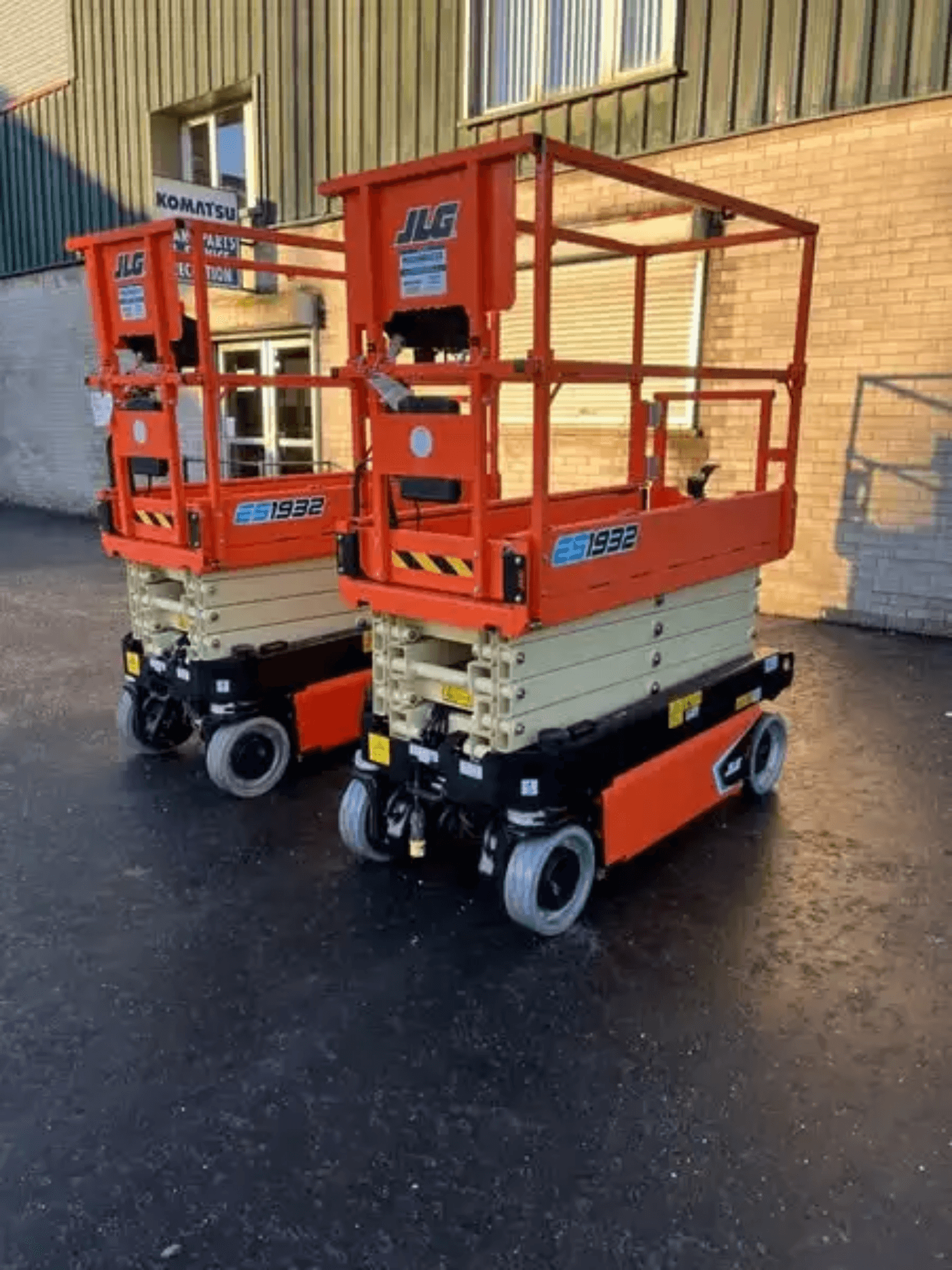 أقوى ماركات عالمية لتأجير سيزر لفت في جدة | JLG – Genie – Skyjack | تأجير يومي – شهري – سنوي | 0530677958