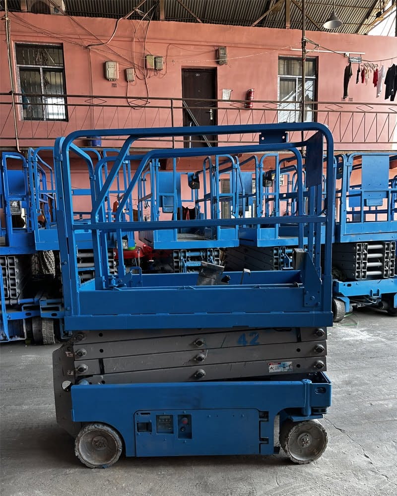 🔥 | Scissor Lift | For Rent in Jeddah, Makkah & Jamum | Professional Lifting Service