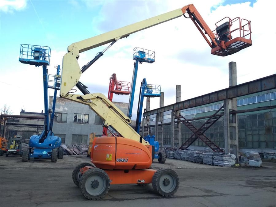 تأجير | مان لفت بالدمام بالرياض بجدة | مان لفت تلسكوبي للإيجار الدمام الرياض