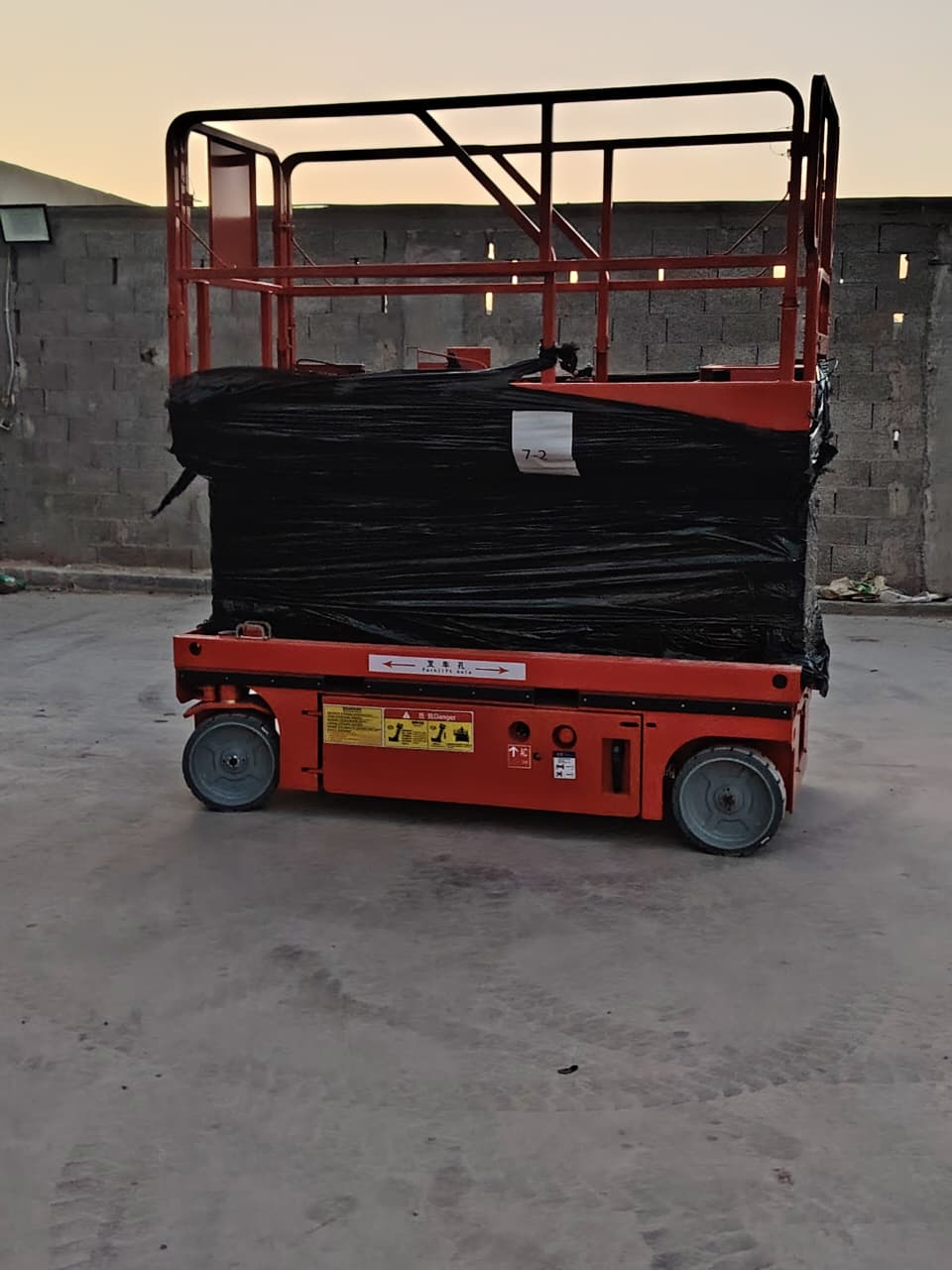 سيزرلفت للايجار في الدمام مان لفت للإيجار في الدمام