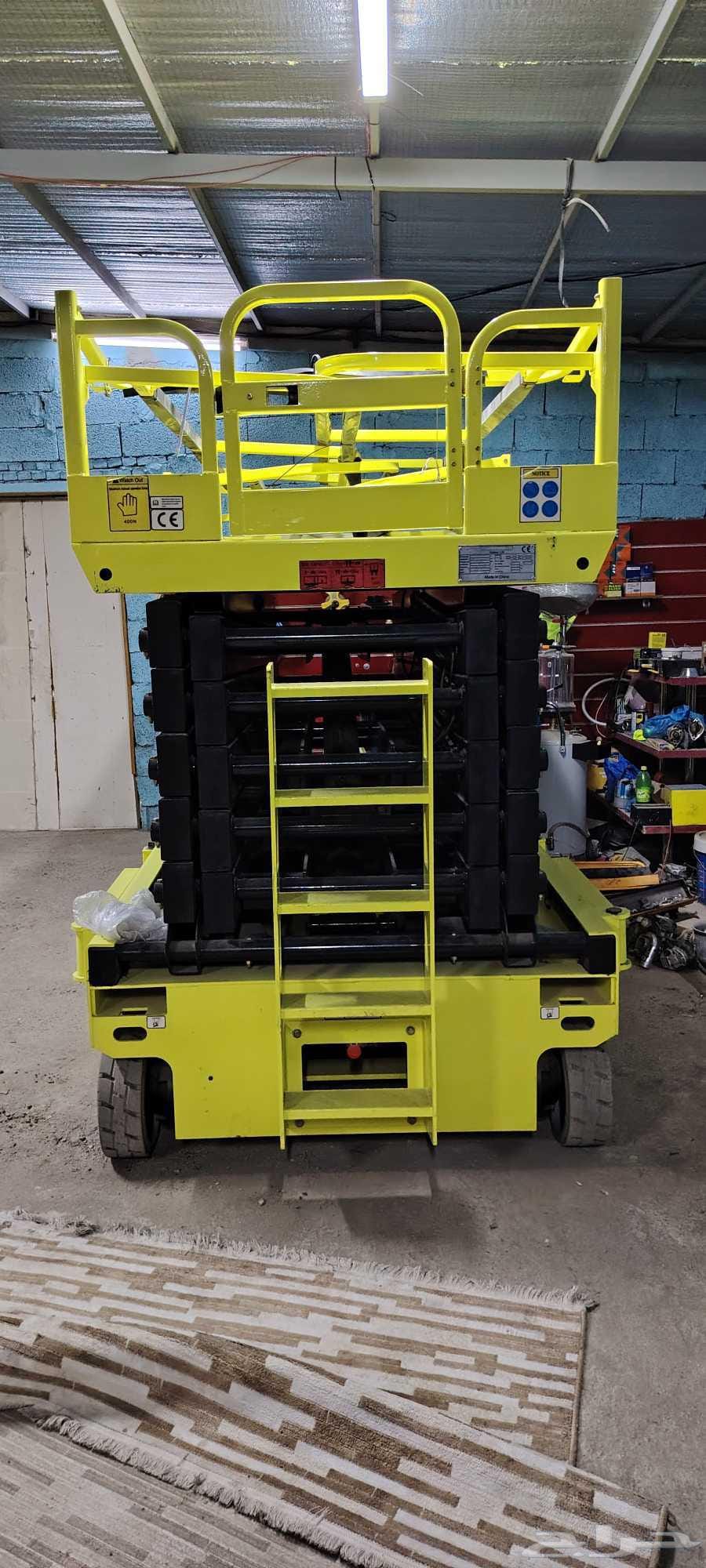 ​⭐ مؤسسة تاج المملكة لتأجير [ سيزر لفت رافعة مقصية ] وسلالم كهربائية للإيجار في الدمام والرياض وجدة | منصات عمل 8م 10م 12م