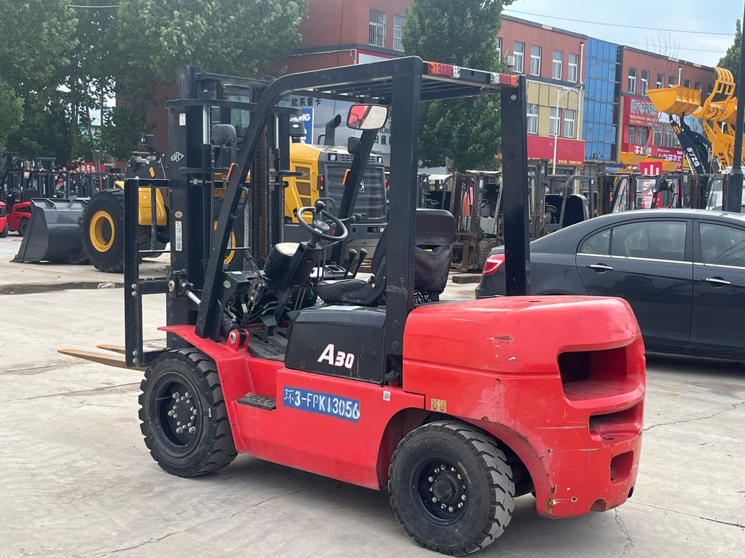 3T–16T Forklift Rental Sevices in Dammam | Al-Sami 0556837784