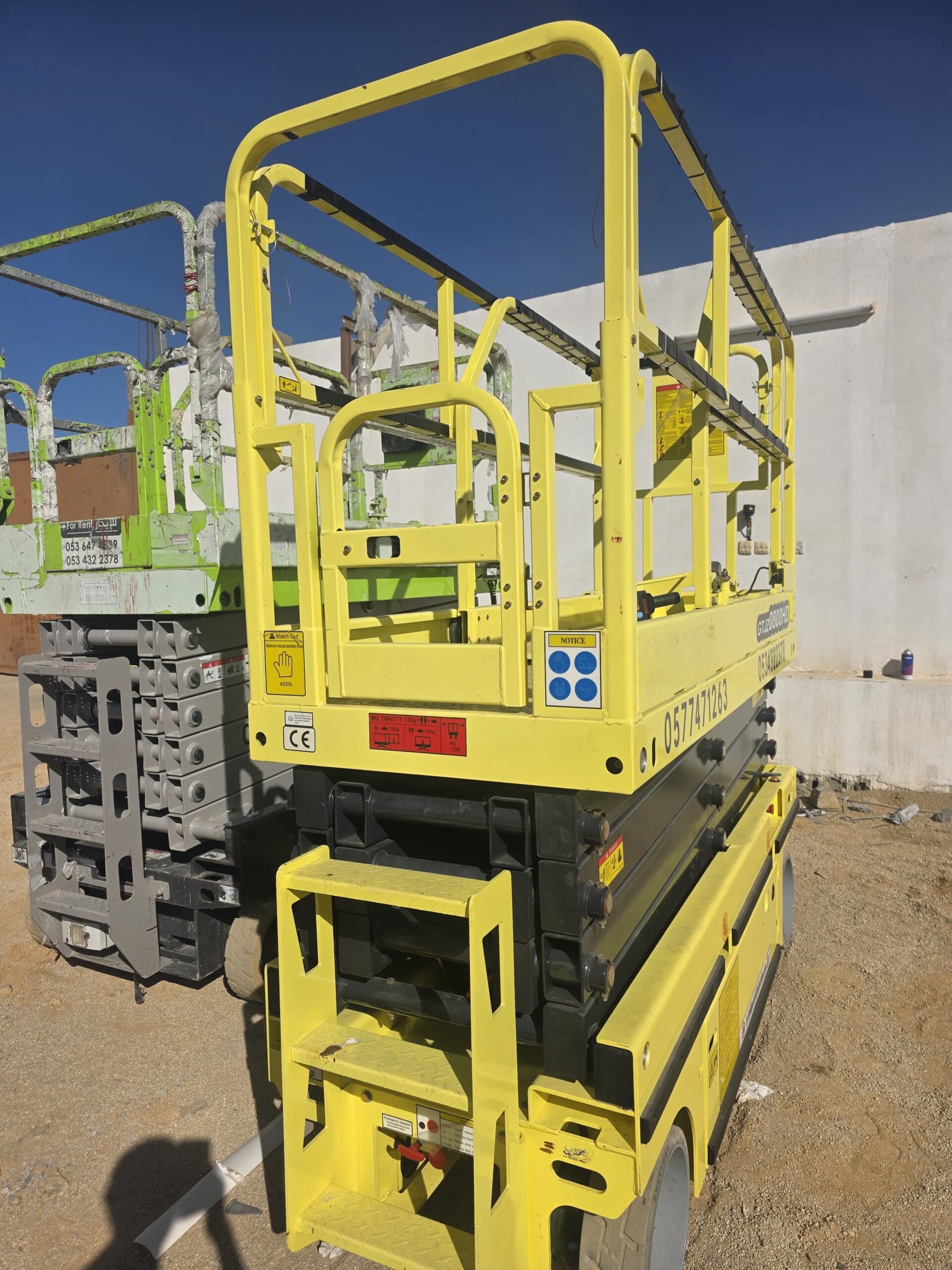 سيزرلفت للايجار رافعه مقصيه للايجار